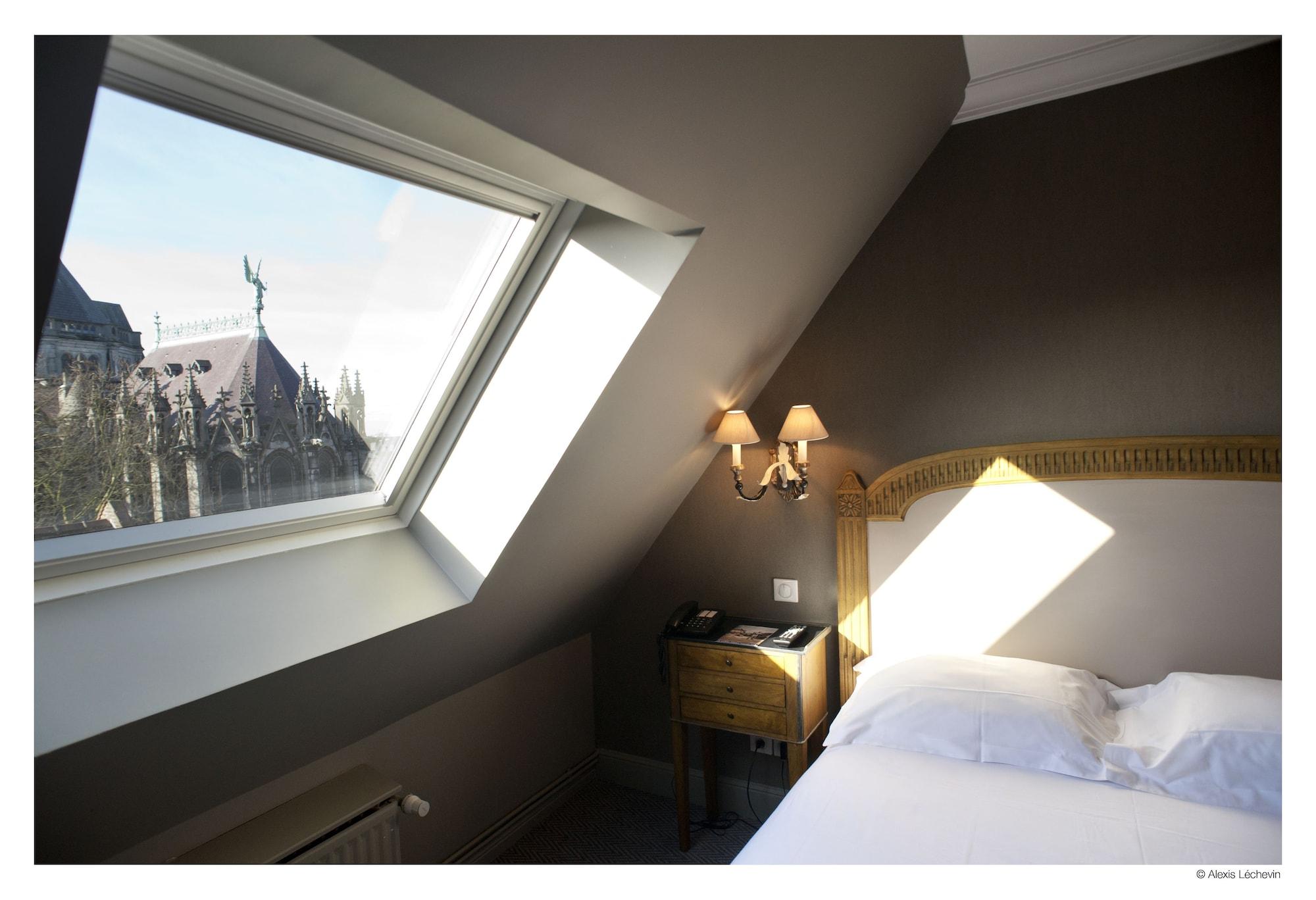 Hotel De La Treille Lille Ngoại thất bức ảnh
