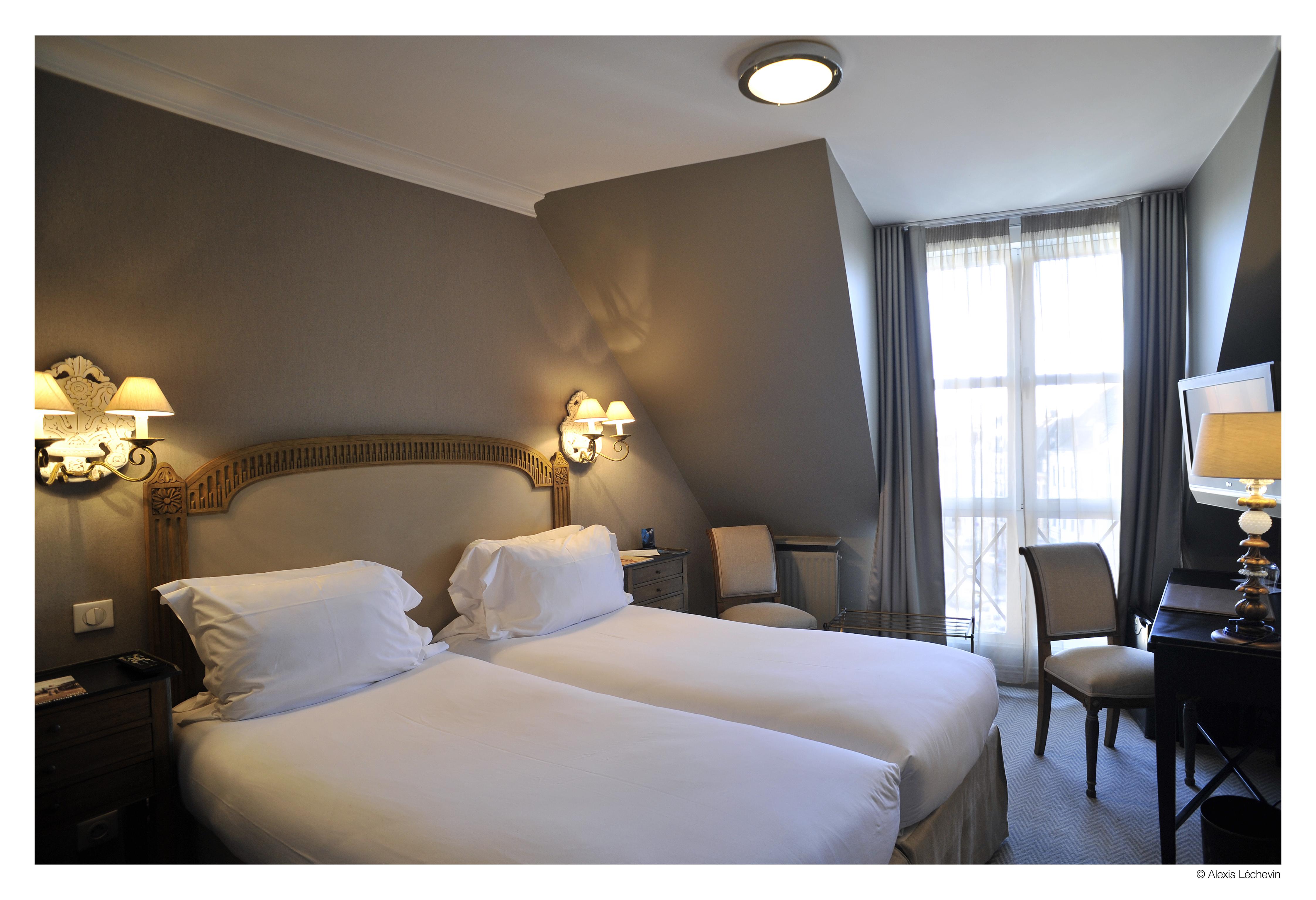 Hotel De La Treille Lille Ngoại thất bức ảnh